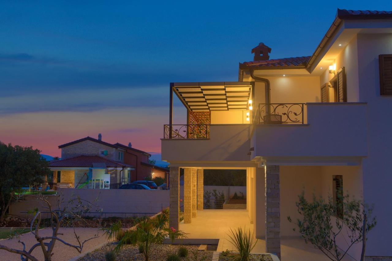 Luxury Apartments Villa Stina Pinezići Esterno foto