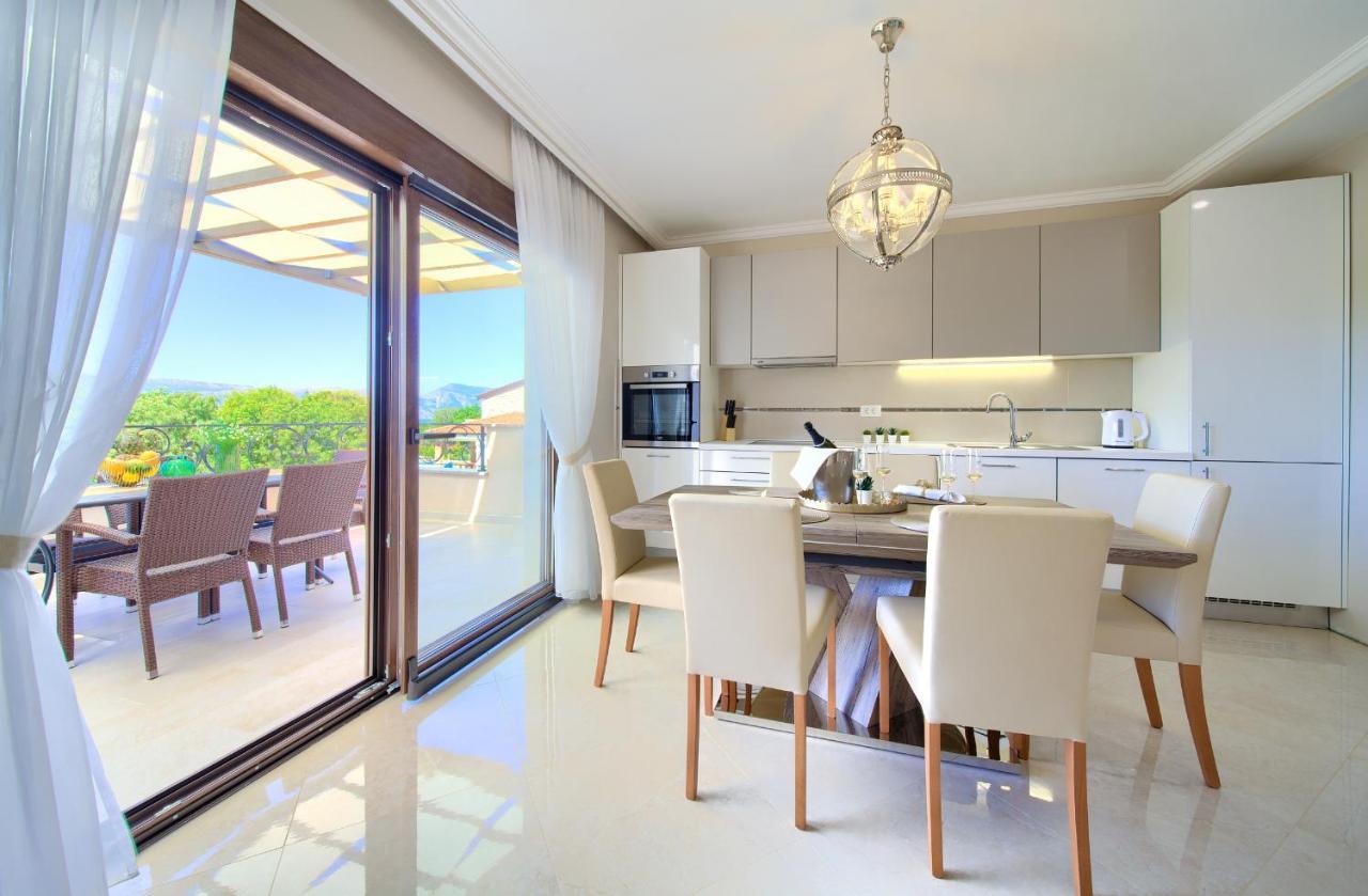 Luxury Apartments Villa Stina Pinezići Esterno foto