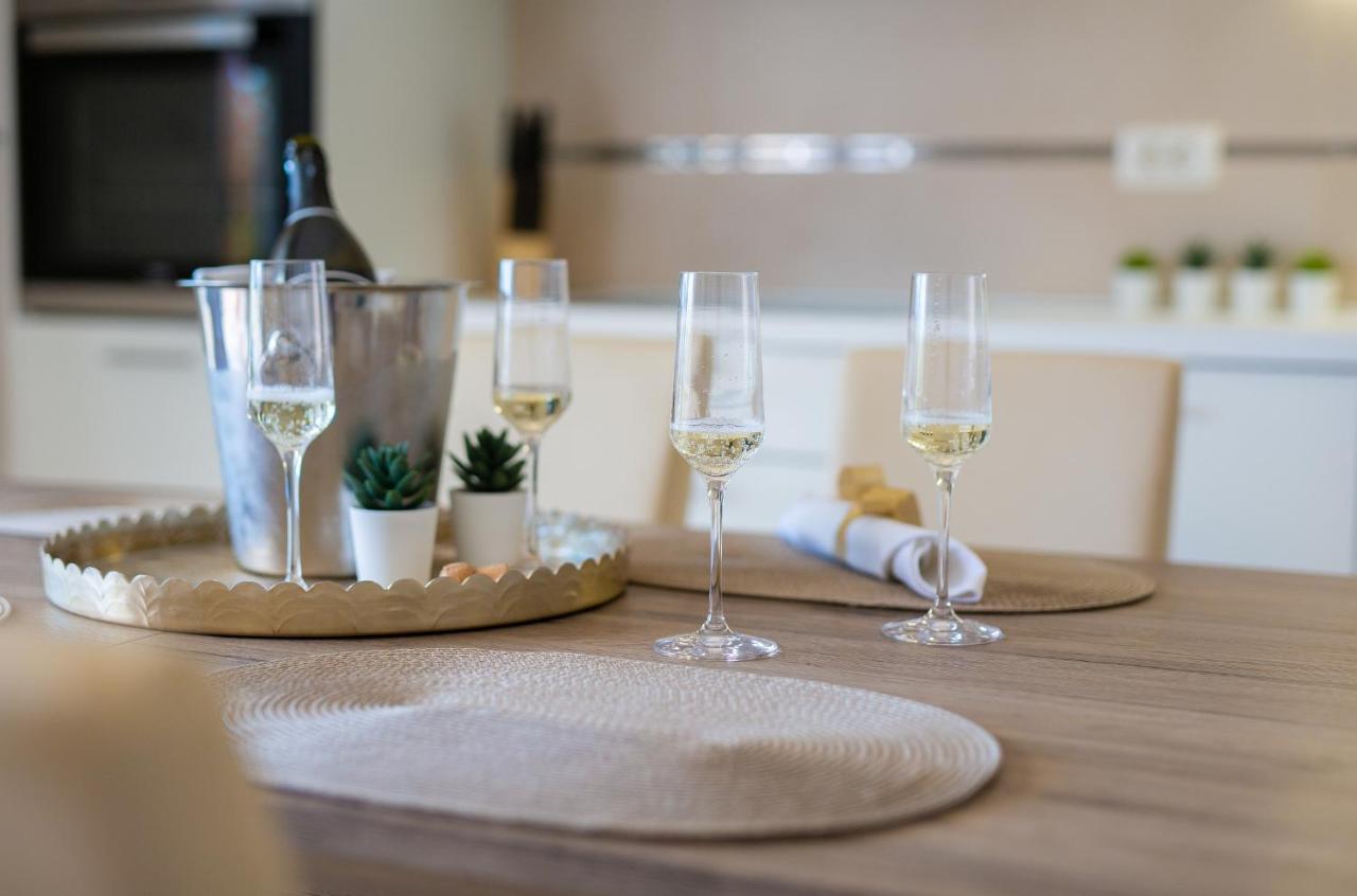 Luxury Apartments Villa Stina Pinezići Esterno foto