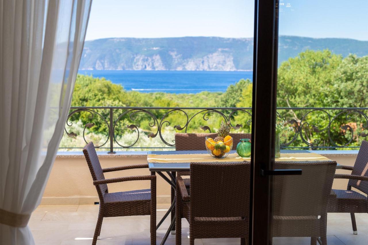 Luxury Apartments Villa Stina Pinezići Esterno foto
