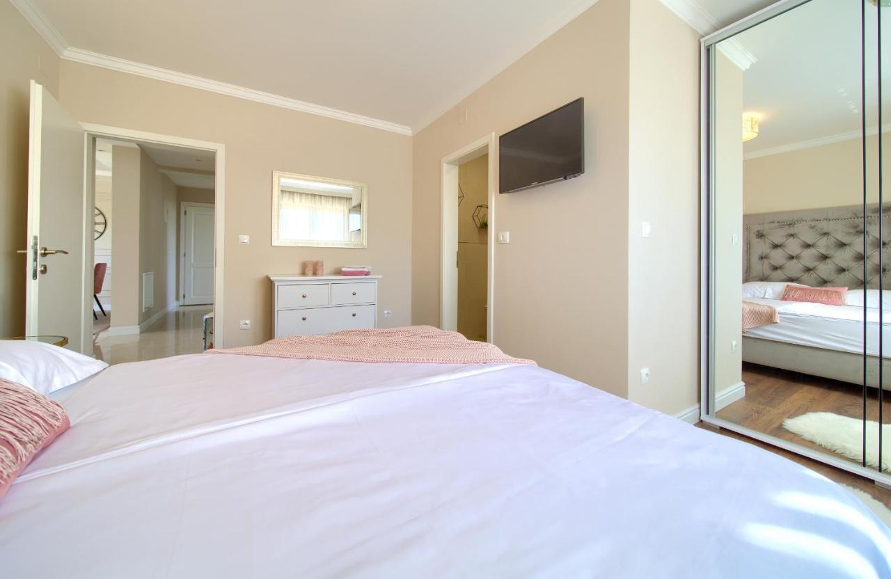 Luxury Apartments Villa Stina Pinezići Esterno foto