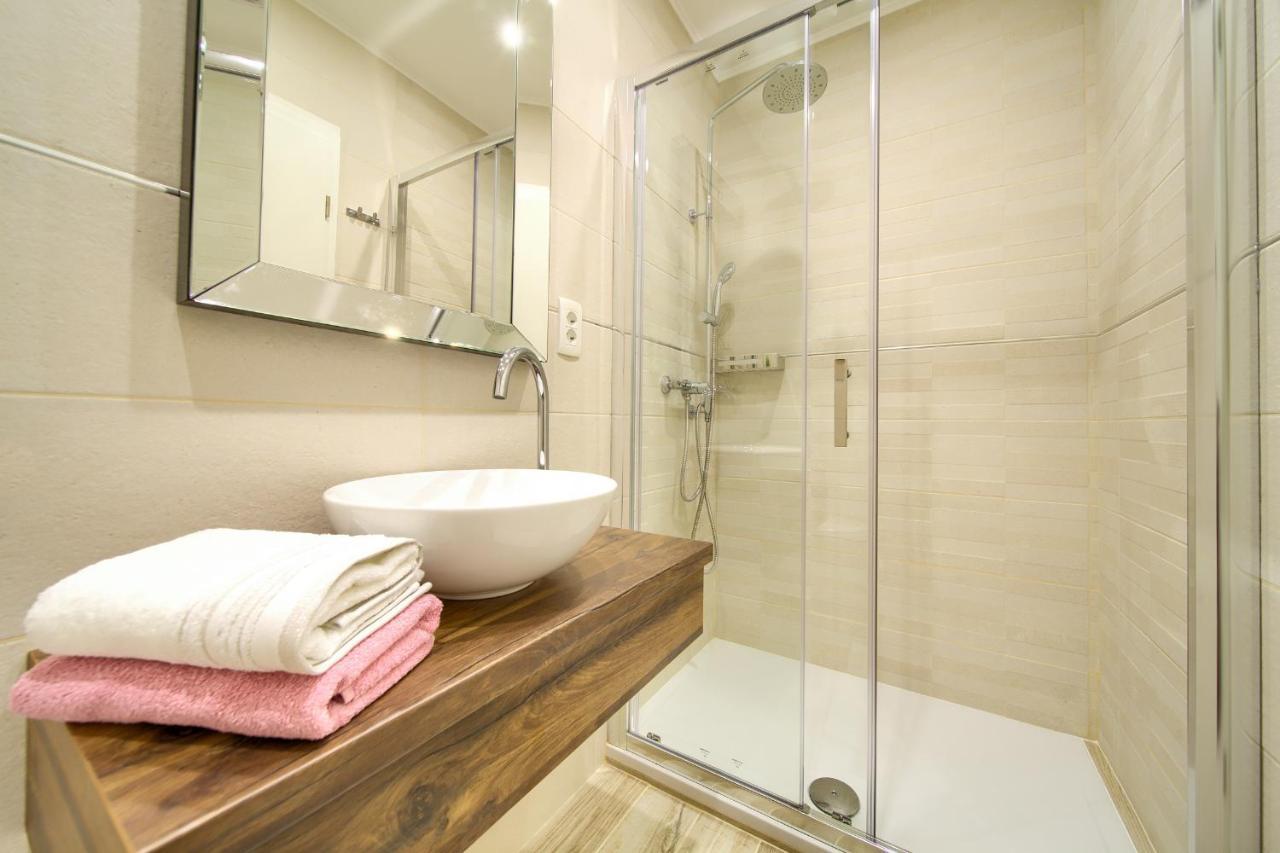 Luxury Apartments Villa Stina Pinezići Esterno foto