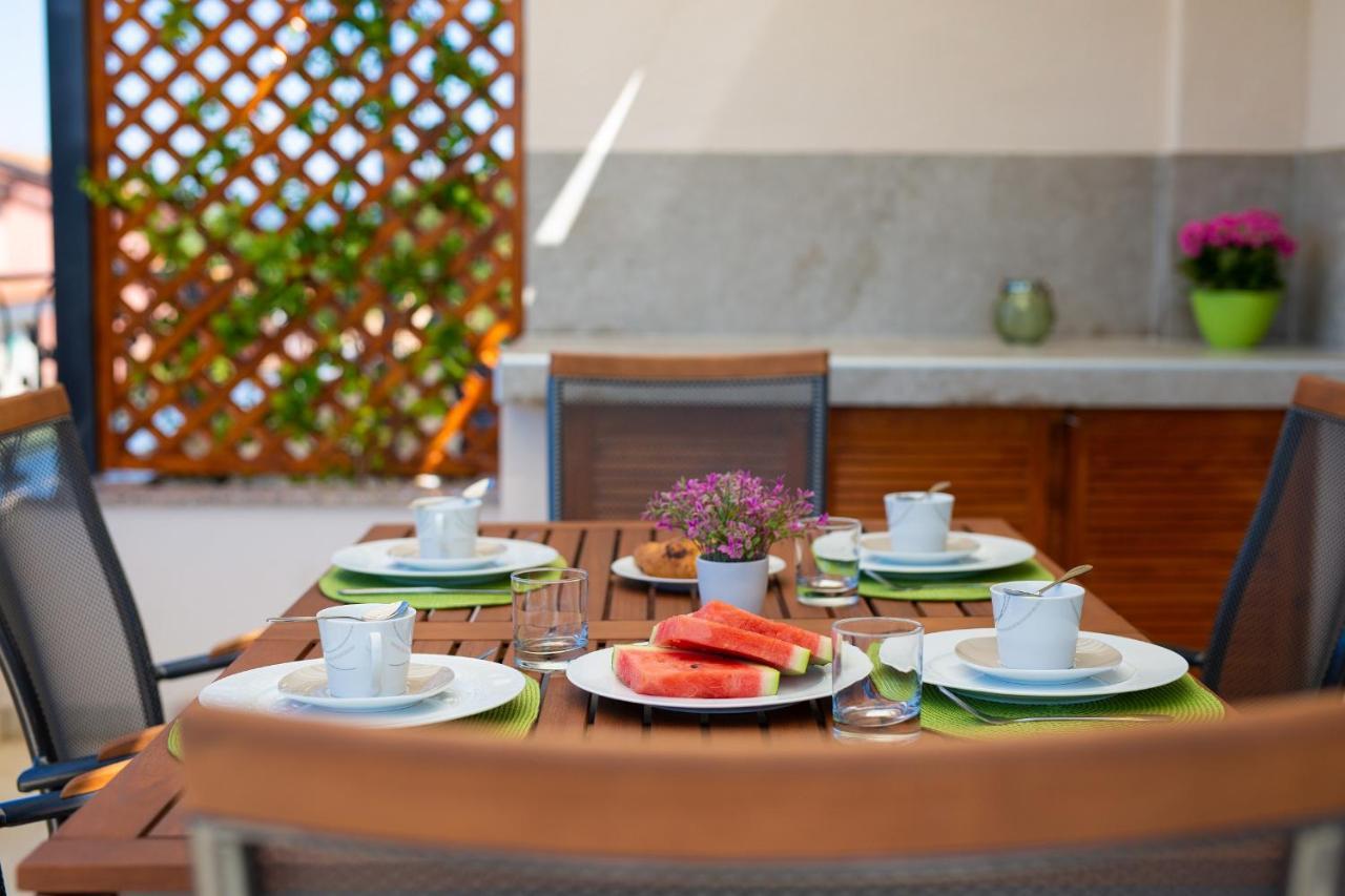 Luxury Apartments Villa Stina Pinezići Esterno foto