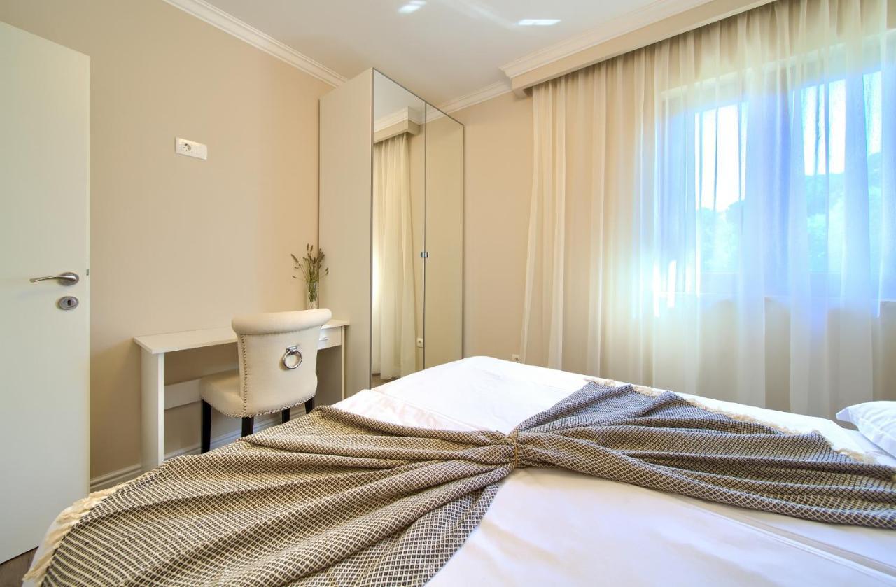 Luxury Apartments Villa Stina Pinezići Esterno foto